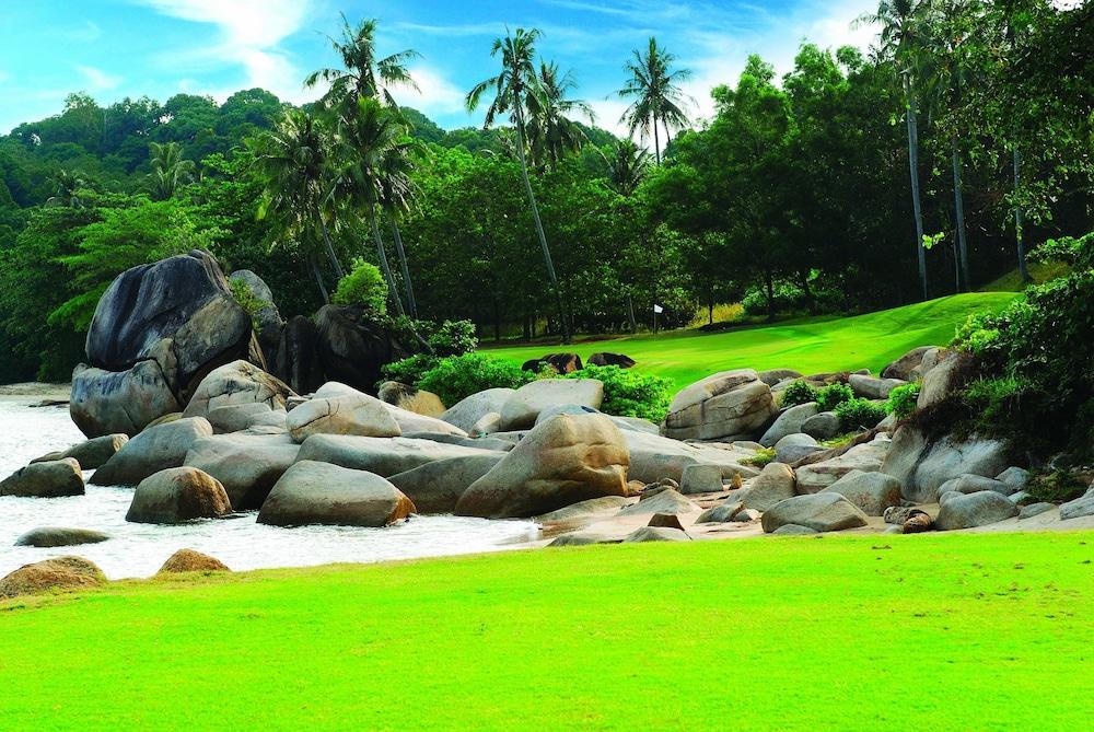 Отель Cassia Bintan Лагой Экстерьер фото