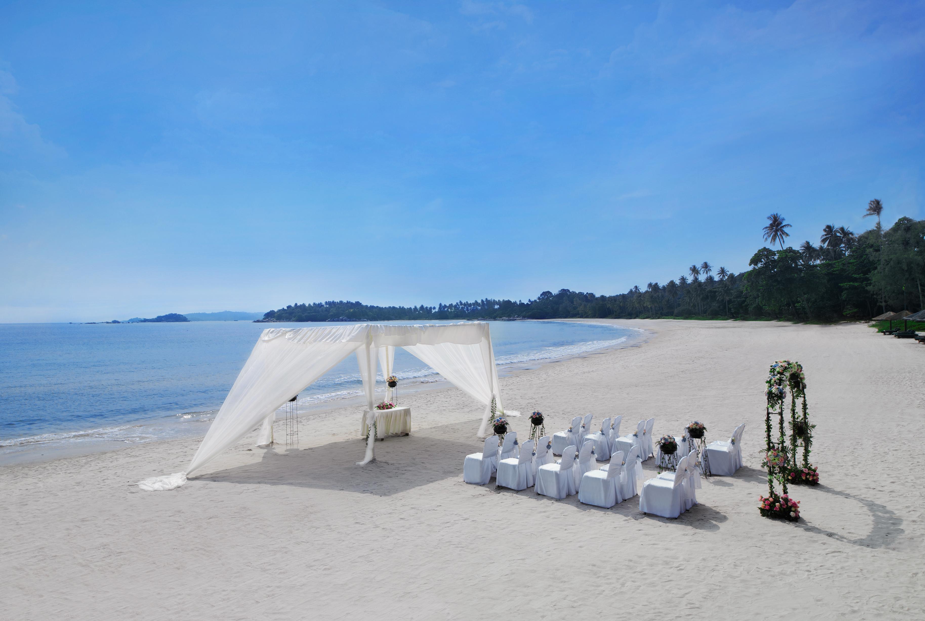 Отель Cassia Bintan Лагой Экстерьер фото